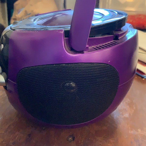 Karaoke Machine - Picture 4 of 8